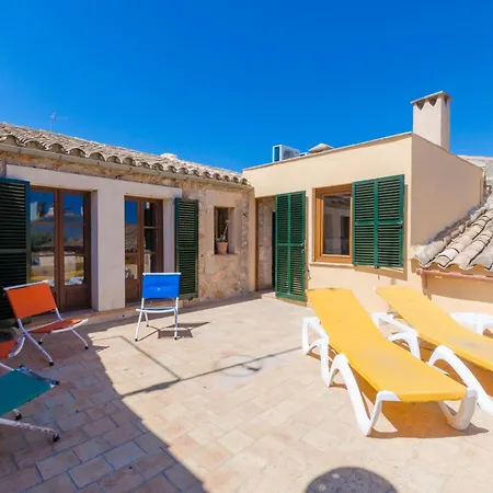 Villa Mora *